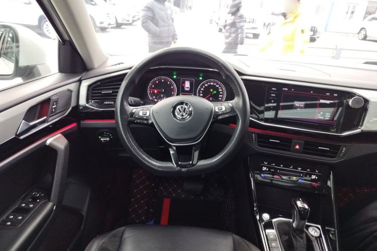 Used Volkswagen Tayron 2020 330TSI Two-Wheel Drive Luxury Smart Connectivity Version
