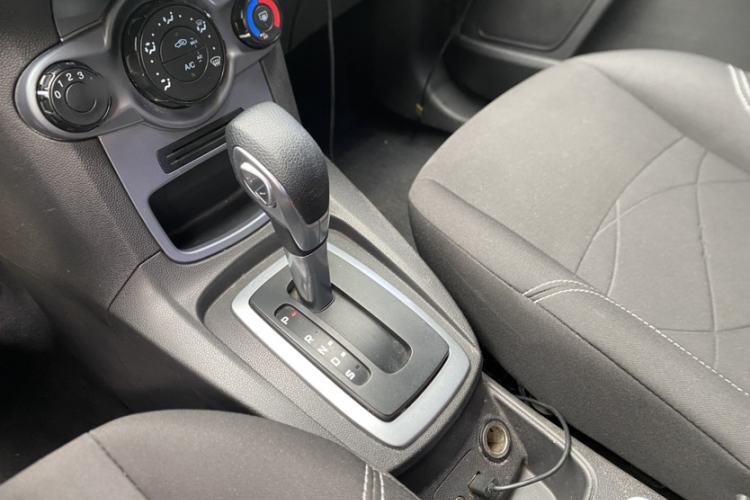 Used Ford Fiesta 2013 Hatchback 1.5L Automatic Fashion Edition