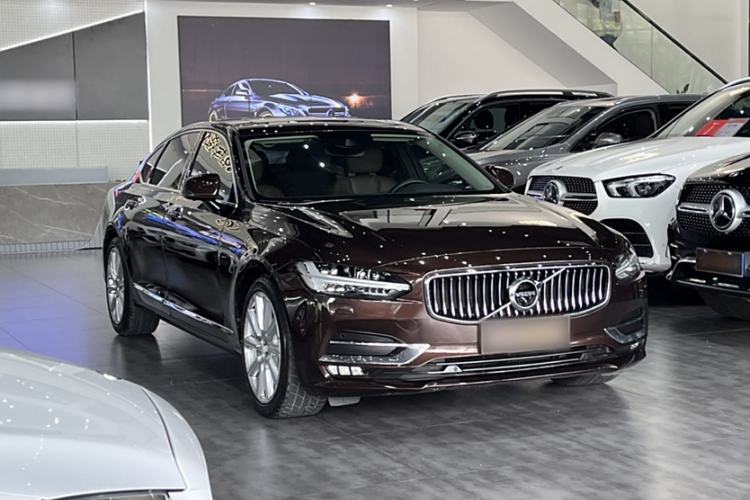 Used Volvo S90 2017 T5 Smart Luxury Edition
