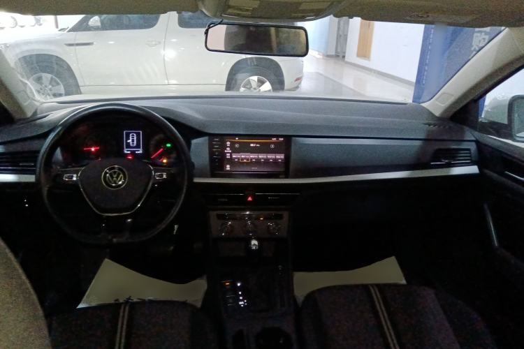 Used Volkswagen Lavida 2021 1.5L Automatic Fashion Edition
