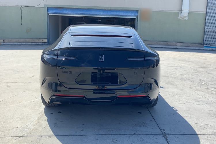 Used  12 2025 Ultra Extended-Range Edition
