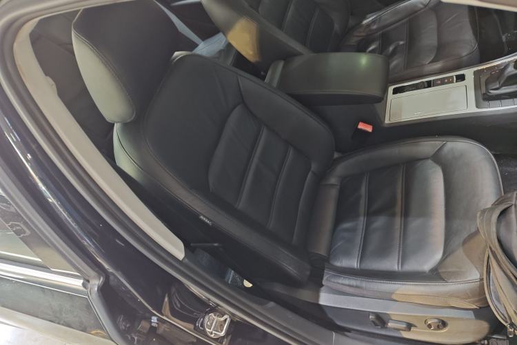 Used Volkswagen Passat 2015 1.4TSI DSG Prestige Edition
