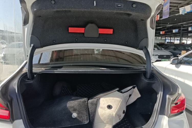 Used BMW 5 Series 2022 Restyled 525Li M Sport Package
