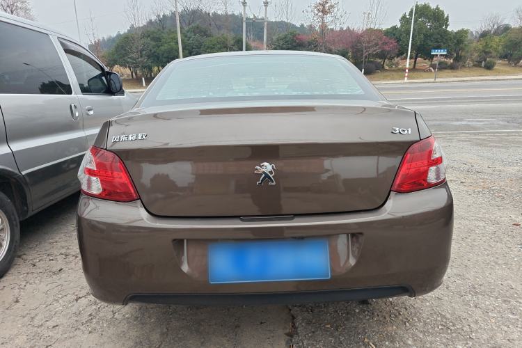 Used Peugeot 301 2014 1.6L Manual Comfort Edition