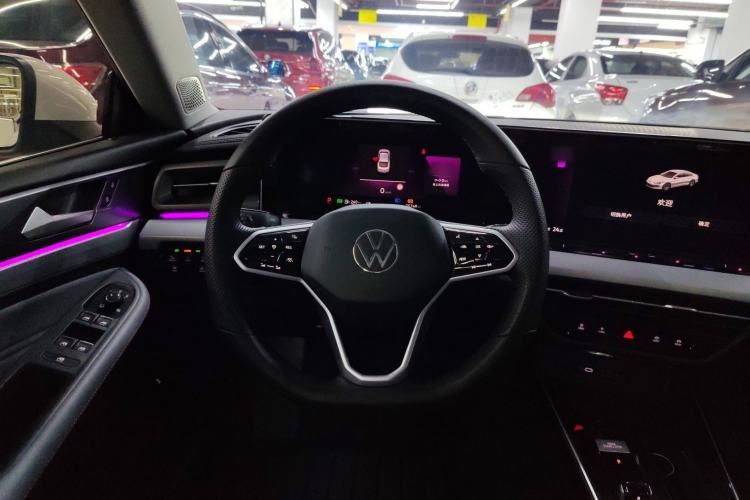 Used Volkswagen Lamando 2023 Lavida L 280TSI DSG Cool & Spicy Edition
