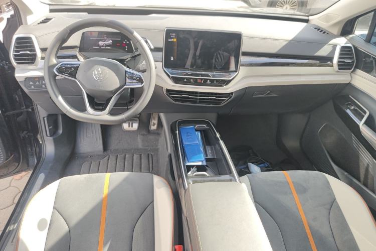 Used Volkswagen ID.6 CROZZ 2022 Long-Range PRO Edition
