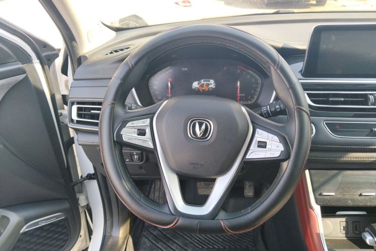 Used Changan CS75 2022 Blue Whale Edition 1.5T DCT Prestige Model
