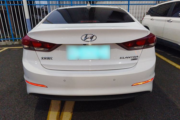 Used Hyundai Elantra (6th Generation / Lingdong) 2016 1.6L Automatic ZhiXuan – Elite Version
