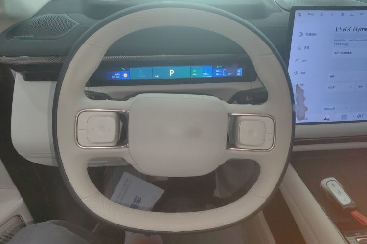 Used Lynk & Co 900 2025 2.0T Ultra
