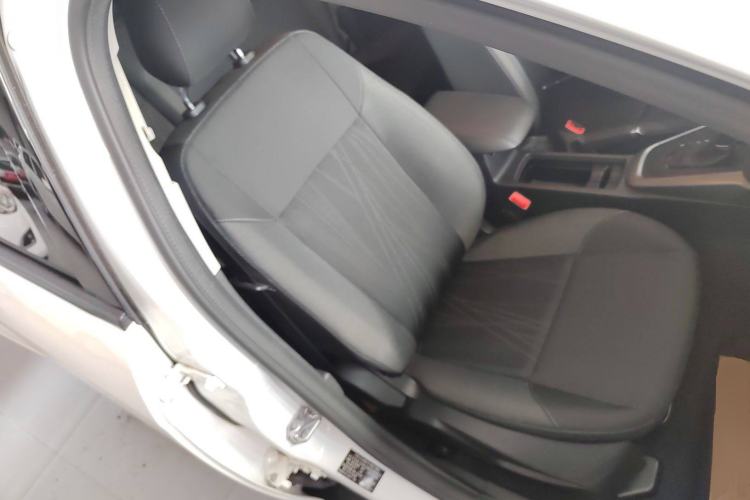 Used Ford Focus 2017 Hatchback 1.6L Automatic Comfort Plus SmartDrive Edition
