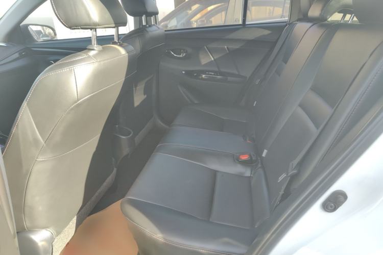 Used Toyota YARiS L 2022 X-Trail 1.5L CVT Luxury PLUS Edition