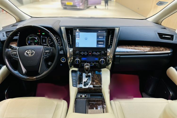Used Toyota Alphard 2021 Dual-Engine 2.5L Luxury Edition
