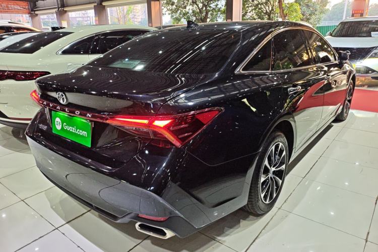 Used Toyota Avalon 2023 2.0L Luxury Edition
