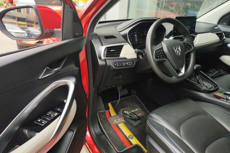 Used Baojun 530 2019 1.5T CVT Prestige Version National V
