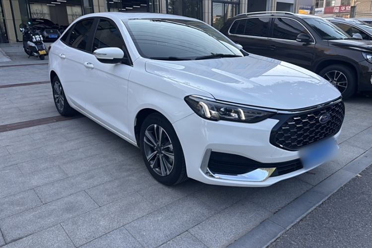 Used Ford Escort 2021 1.5L Automatic Diamond Edition
