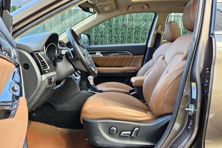 Used Haval H6 Coupe 2015 Blue Label 2.0T Automatic Two-Wheel Drive Prestige Model