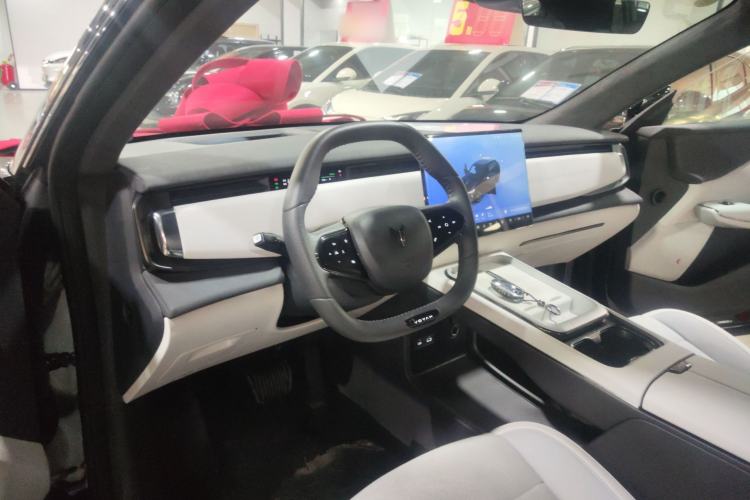 Used VOYAH COURAGE 2024 Long-Range Supercharge Edition
