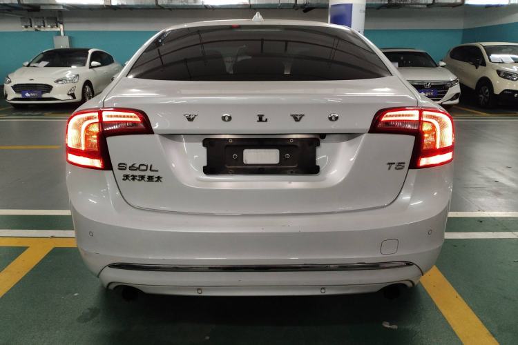 Used Volvo S60 2019 S60L Facelift T5 Intelligent Advanced Edition
