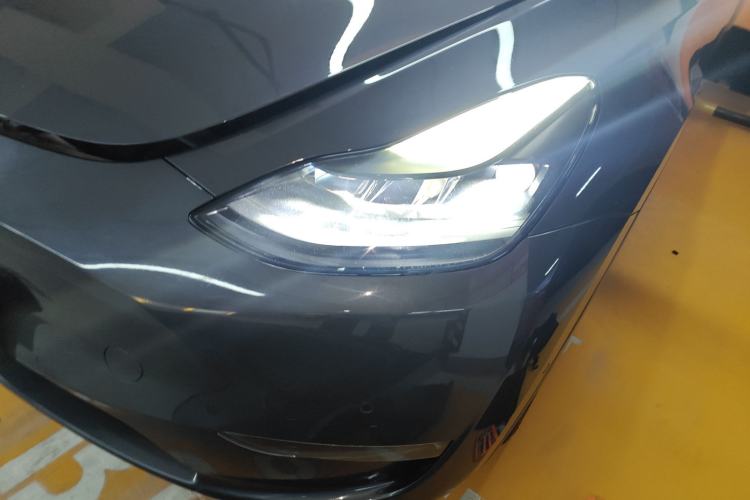 Used Tesla Model Y 2021 Long-Range All-Wheel-Drive Version 3D7