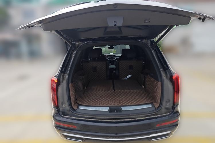 Used Cadillac XT6 2022 2.0T Six-Seater Four-Wheel Drive Luxury Version
