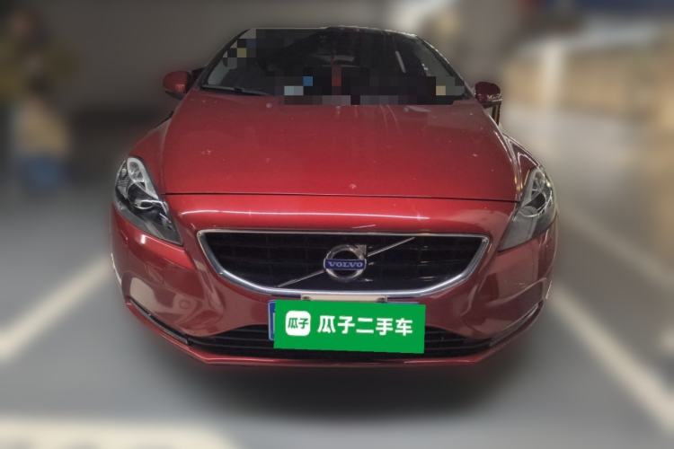 Used Volvo V40 2016 T3 Zhiyi Edition
