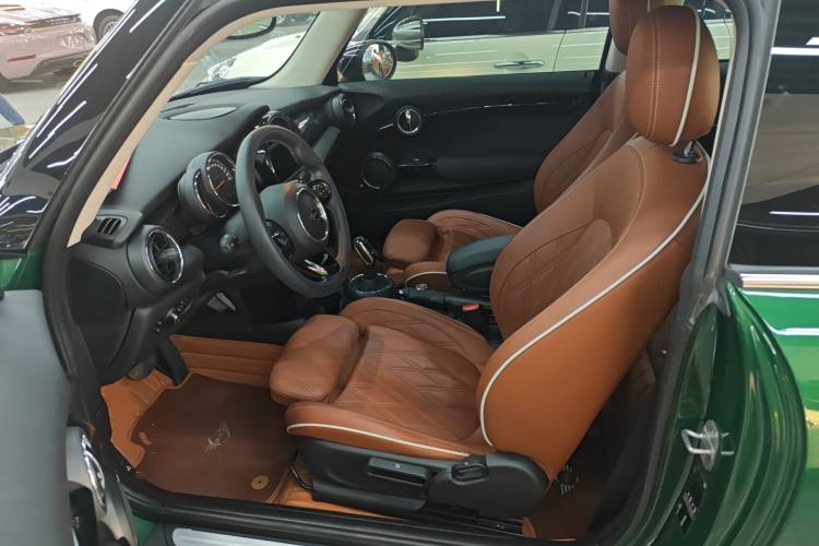 Used  MINI 2020 1.5T COOPER Artist
