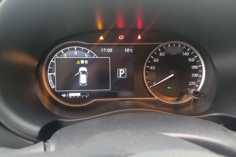 Used Nissan Kicks 2021 1.5L XV CVT Smart Connect Luxury Edition
