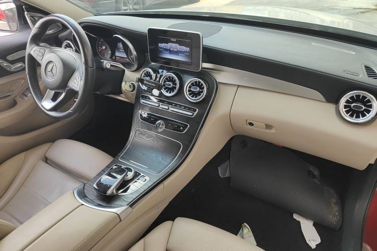Used Mercedes-Benz C-Class 2015 C 200 L Sport Edition
