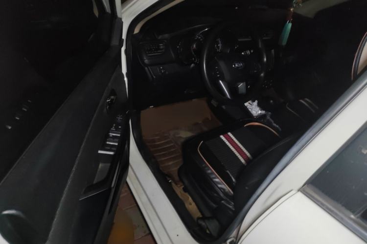 Used Kia K2 2012 Sedan 1.4L Automatic GLS Commemorative Edition
