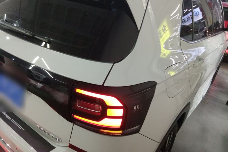 Used Volkswagen Tacqua 2021 280TSI DSG R-Line Smart Connectivity Version