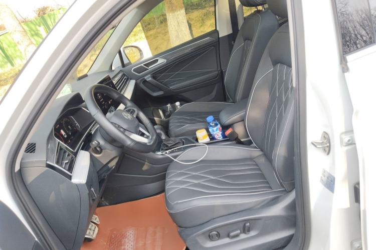 Used Volkswagen Tiguan L 2024 330TSI Automatic Two-Wheel Drive R-Line Enhanced Edition