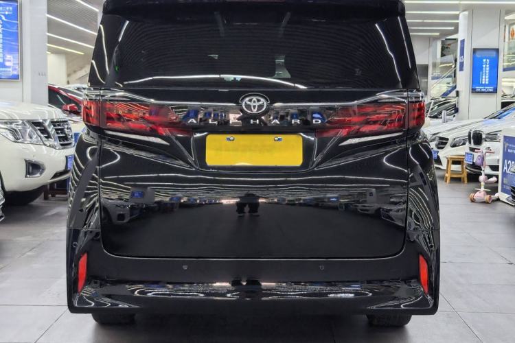Used Toyota Alphard 2024 Dual-Engine 2.5L Prestige Edition
