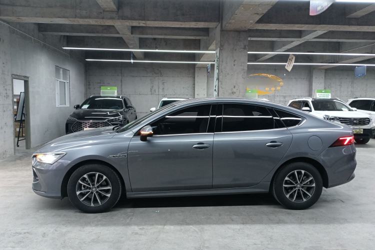 Used BYD Qin PLUS 2023 Champion Edition DM-i 55KM Leading Model
