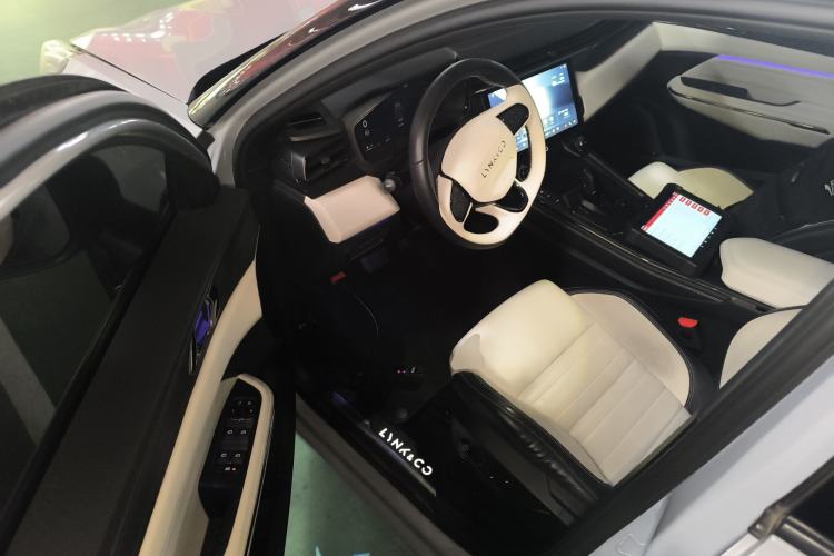 Used Lynk & Co 01 2023 1.5TD EM-F PM
