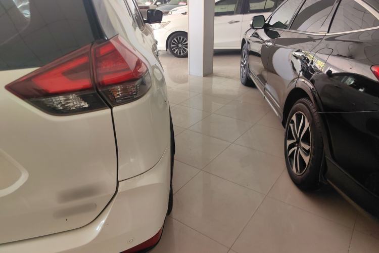 Used Nissan X-Trail 2019 2.0L CVT Smart Connect Comfort Edition 2WD
