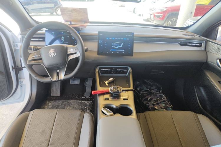 Used BYD Qin PLUS 2025 DM-i Smart Drive 55KM Leading Model
