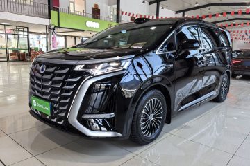 Used Denza D9 2025 DM-i Intelligent Drive 1020 Four-Wheel Drive Flagship Model