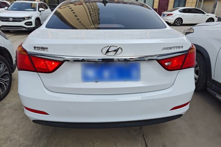 Used Hyundai Mistra 2016 1.8L Automatic Smart GLS
