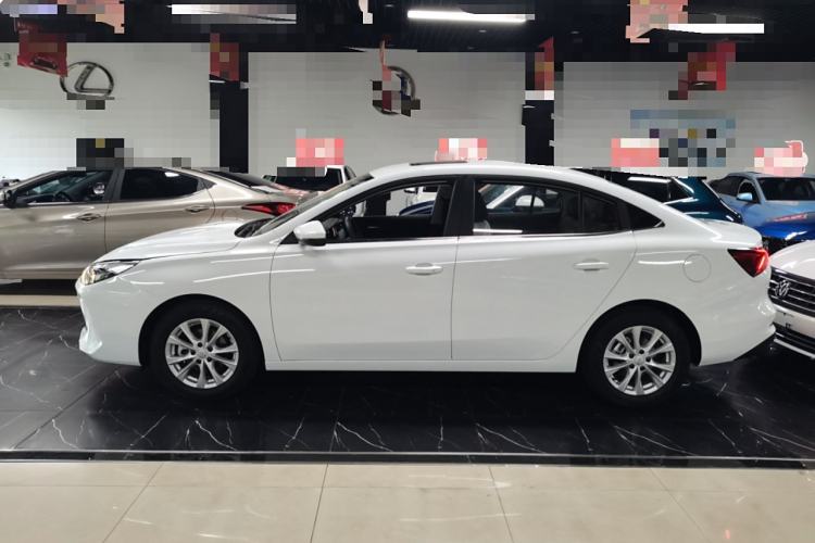 Used Roewe i5 2023 1.5L CVT Luxury Edition
