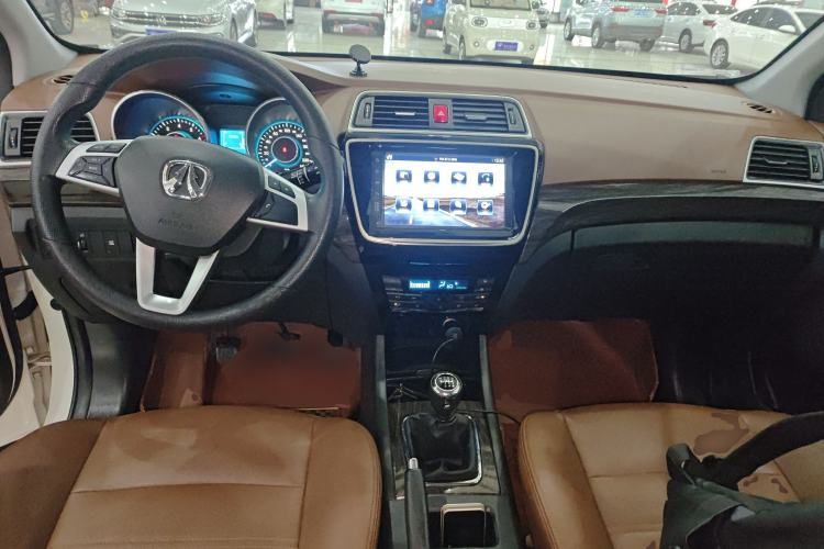 Used BAIC Weiwang S50 2016 1.5T Manual Lede Flagship Edition