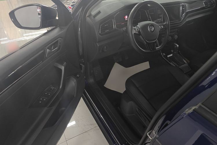 Used Volkswagen T-ROC 2020 280TSI DSG Two-Wheel Drive Comfort Version
