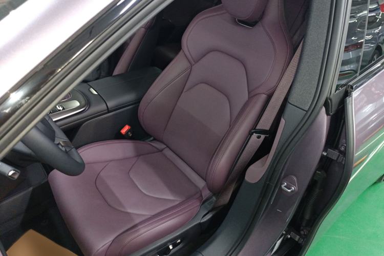 Used  SU7 2024 Rear-Drive Ultra-Long Range Advanced Pro-Level Intelligent Driving Version