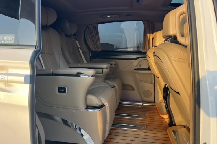 Used Buick GL8 2021 ES Land Cruiser 653T Luxury Edition
