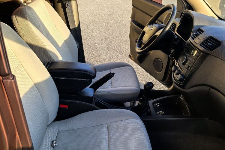 Used Wuling Hongguang 2015 1.5L S Basic Version China V Standard
