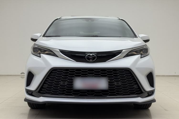 Used Toyota Granvia 2024 2.5L Hybrid Prestige PLUS Edition
