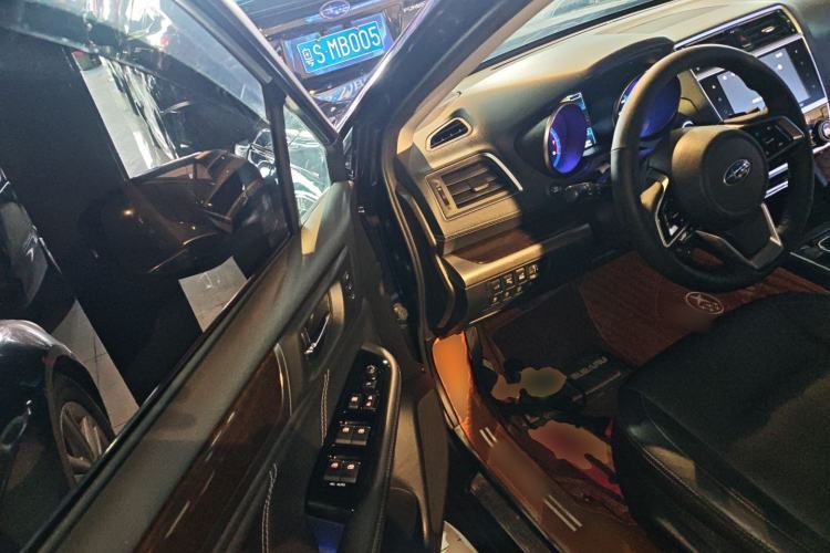 Used Subaru Outback 2018 2.5i Luxury Navigation Edition with EyeSight
