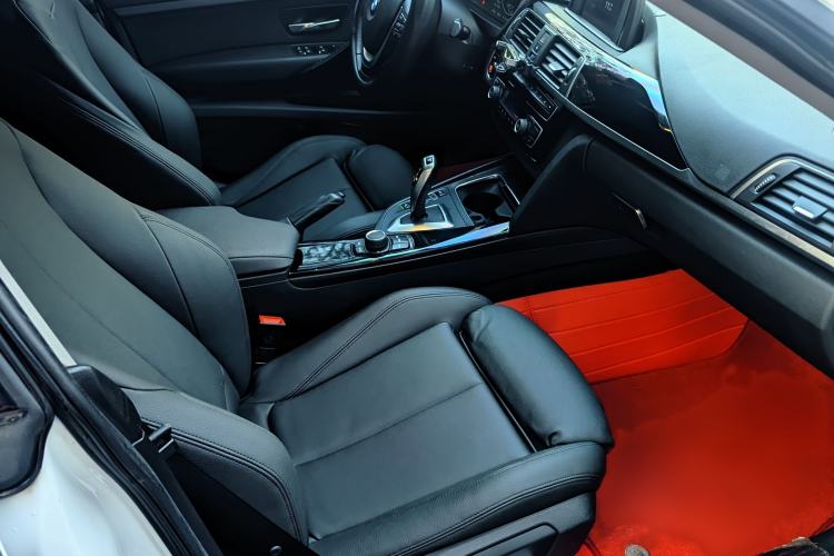 Used BMW 3 Series GT 2018 320i Sport Edition
