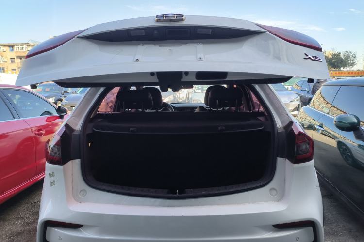 Used Geely Auto Vision X3 2019 Upgraded Model 1.5L CVT Prestige Version