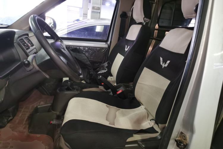 Used Wuling Rongguang S 2021 1.2L Base Model Window-Sealed 2-Seat LSI Car
