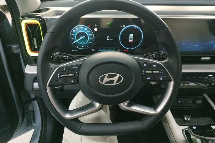 Used Hyundai ix35 2023 Musso 2.0L Flagship Edition TOP
